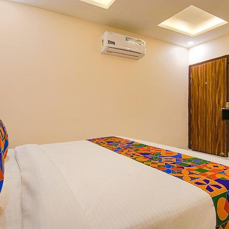 Fabhotel Palm Plaza Zirakpur エクステリア 写真
