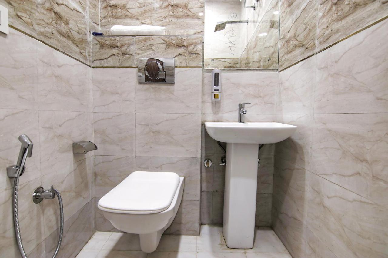 Fabhotel Palm Plaza Zirakpur エクステリア 写真